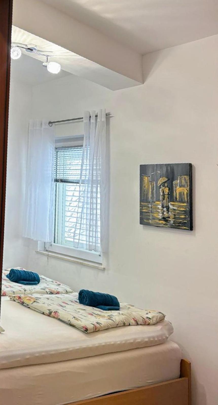 Apartment Eny บาชกาโวดา ภายนอก รูปภาพ
