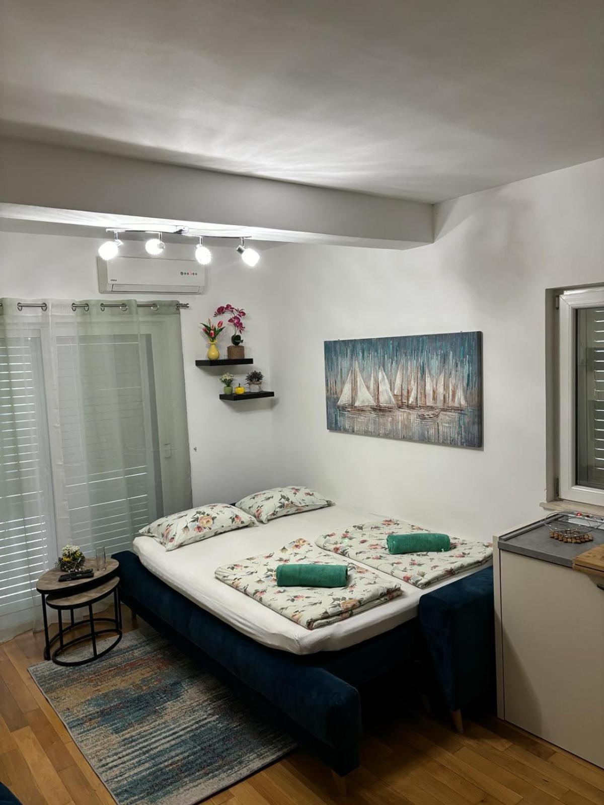 Apartment Eny บาชกาโวดา ภายนอก รูปภาพ